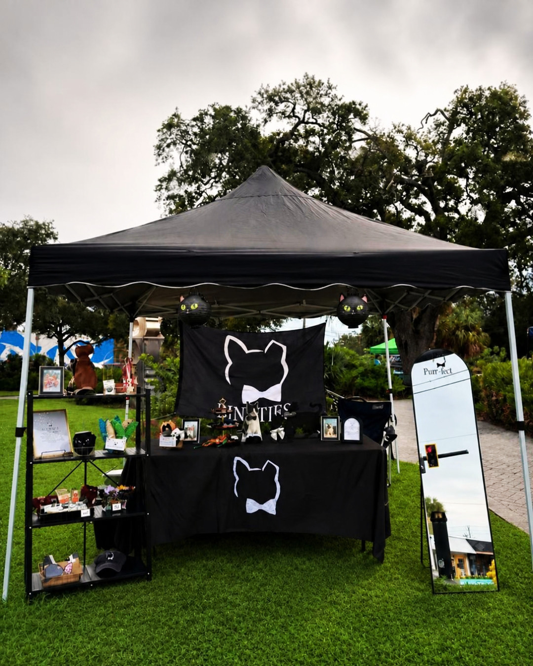 A Very Good Night at the Mutt Strut
